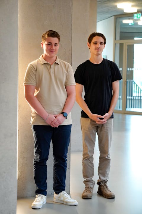 Paul Schreier links und Julian Künzig rechts