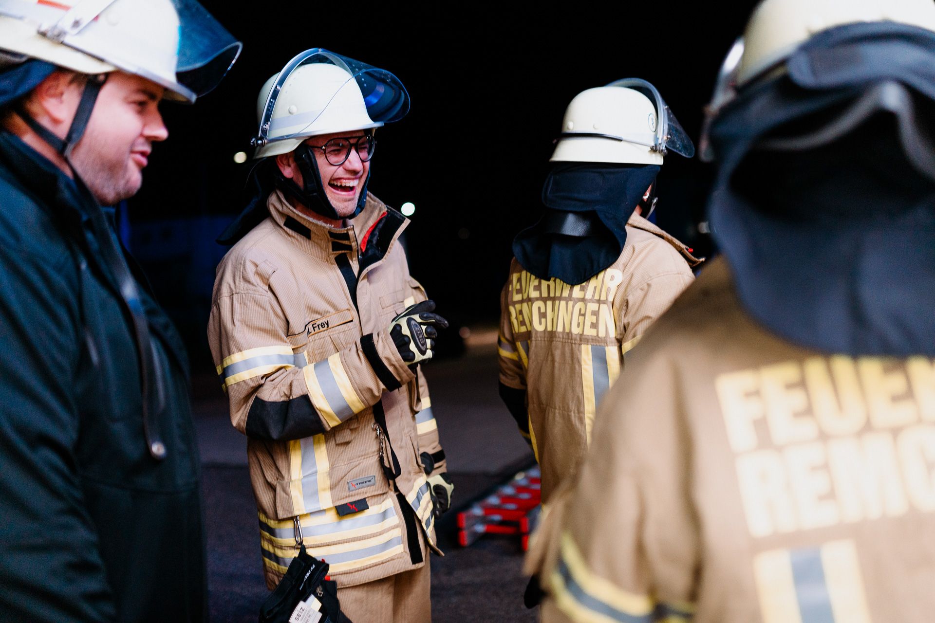 Feuerwehrleute; (c) Gemeinde Remchingen; Felix Buderer