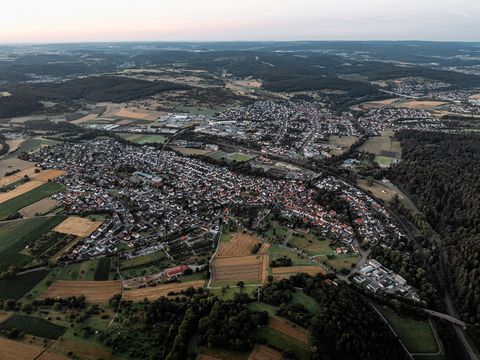 Drohnenaufnahme von Remchingen