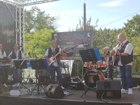 Band beim Sommerfest