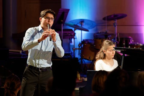 Andreas Kammenos und Andromache Kammenos, Mitglieder des Ensembles der Remchinger Abemndmusiken